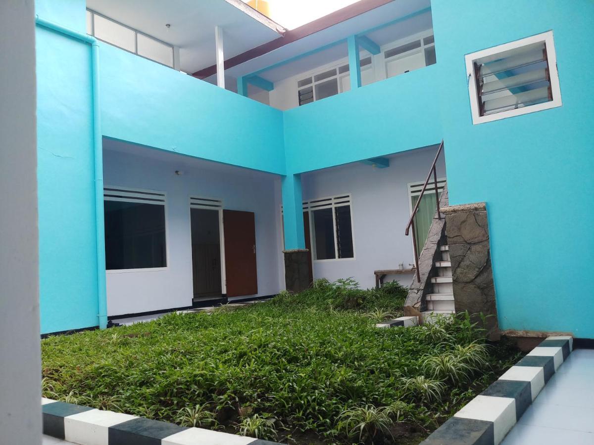 Welirang 20B Homestay - Max 2 Orang Per Kamar มะลัง ภายนอก รูปภาพ